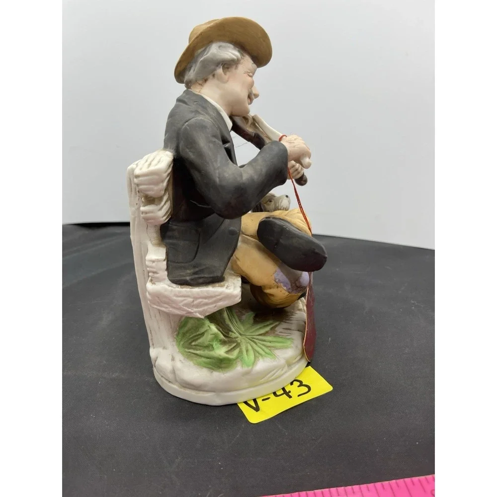 Old Man Sitting On Bench Play Violin With Dog Capodimonte Tag - Picture 4 of 10
